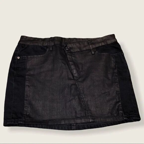 Joe's Jeans Twisted Seam Dark Denim Mini Skirt 27 - Picture 1 of 9